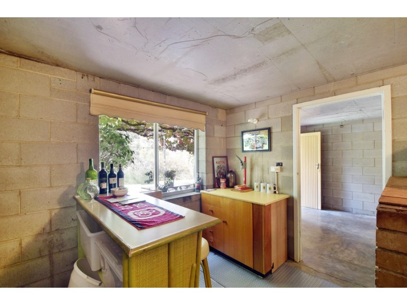 264 Shepherds Hill Road, Eden Hills SA 5050