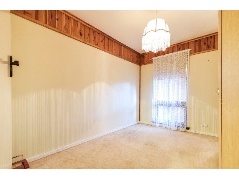 26 Haseldene Drive, Christie Downs SA 5164