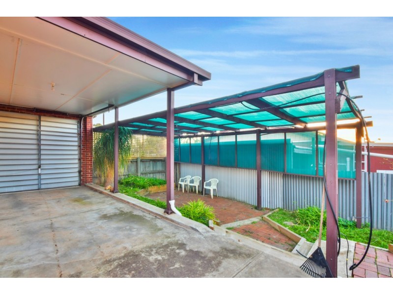 26 Haseldene Drive, Christie Downs SA 5164