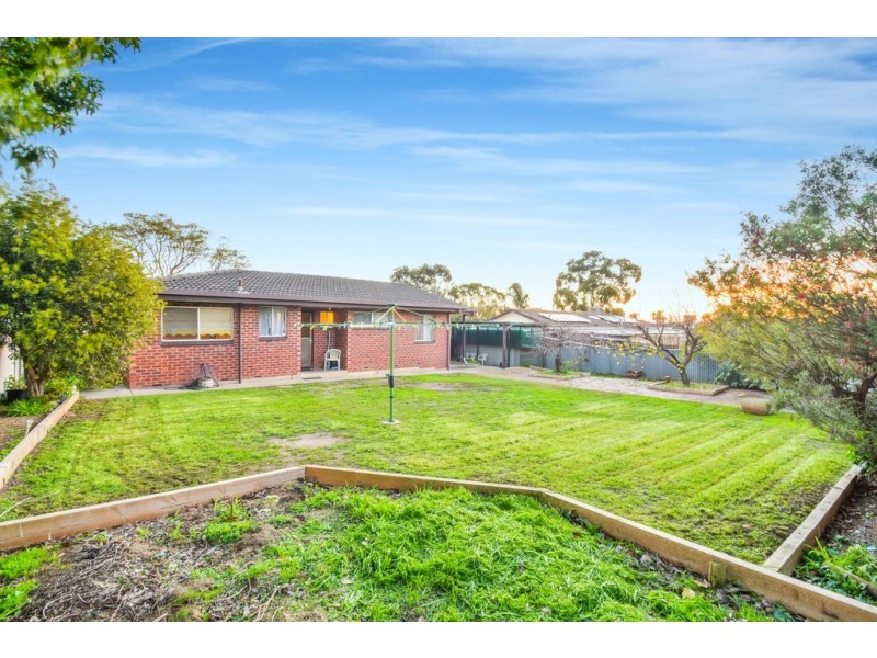 26 Haseldene Drive, Christie Downs SA 5164