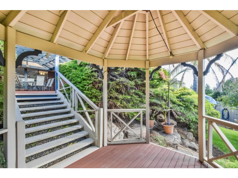 46 Horseshoe Drive, Woodcroft SA 5162