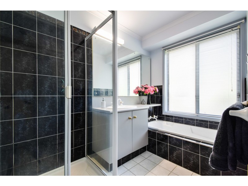 46 Horseshoe Drive, Woodcroft SA 5162