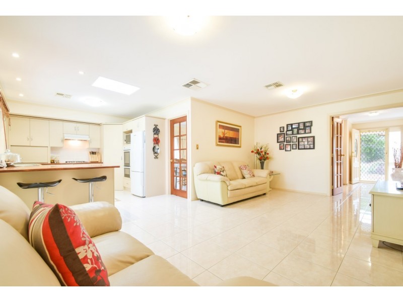 28 Epsilon Close, Woodcroft SA 5162