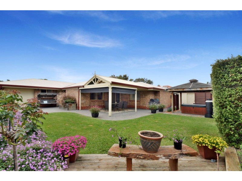 28 Epsilon Close, Woodcroft SA 5162