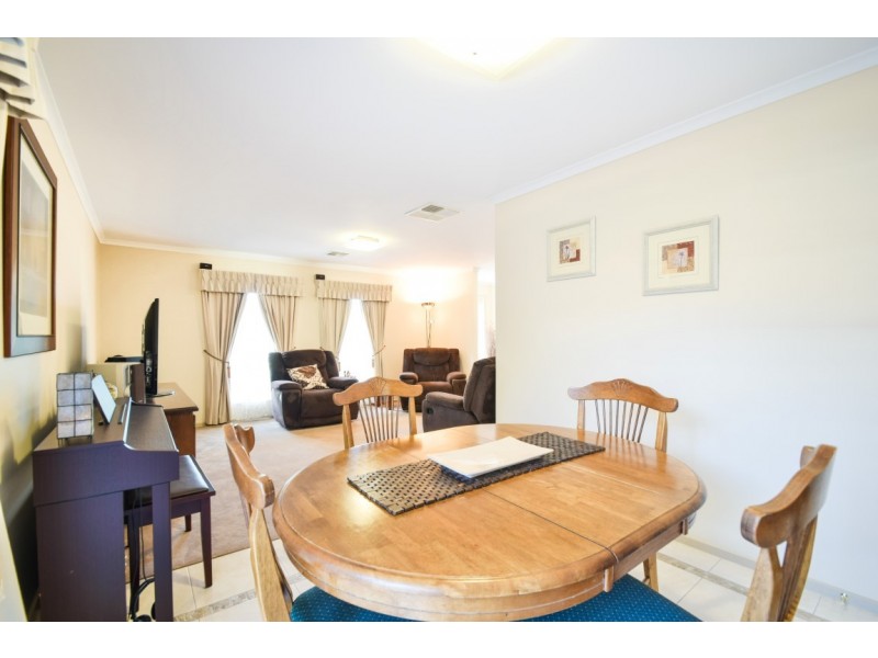 28 Epsilon Close, Woodcroft SA 5162