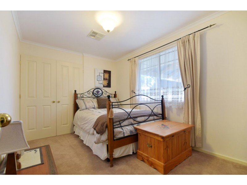 28 Epsilon Close, Woodcroft SA 5162