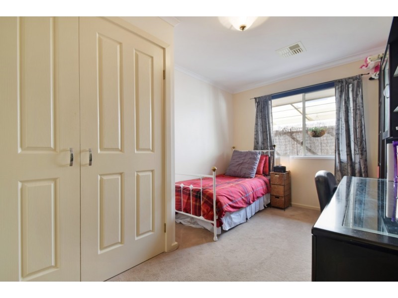 28 Epsilon Close, Woodcroft SA 5162
