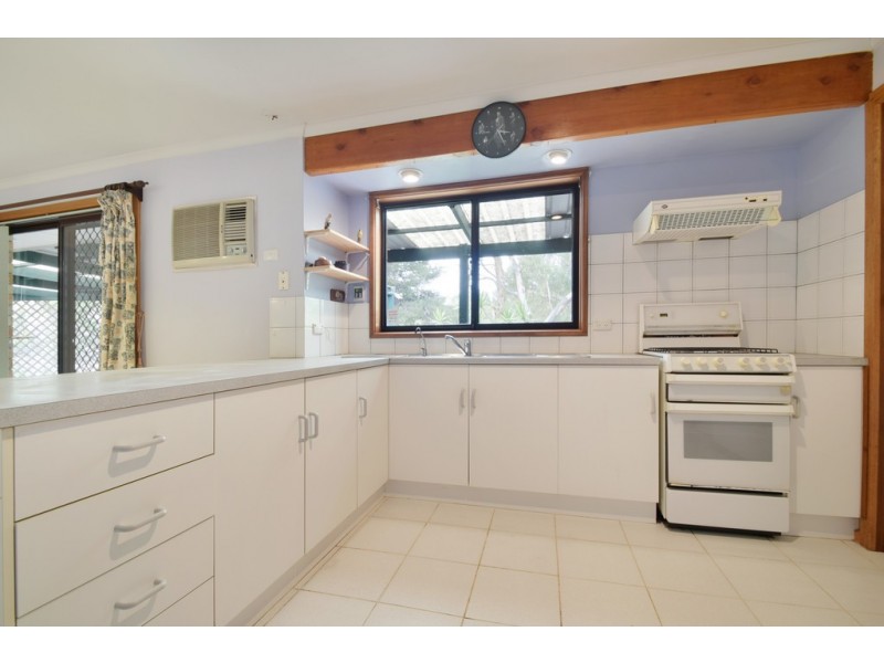 6 Marina Court, Hallett Cove SA 5158