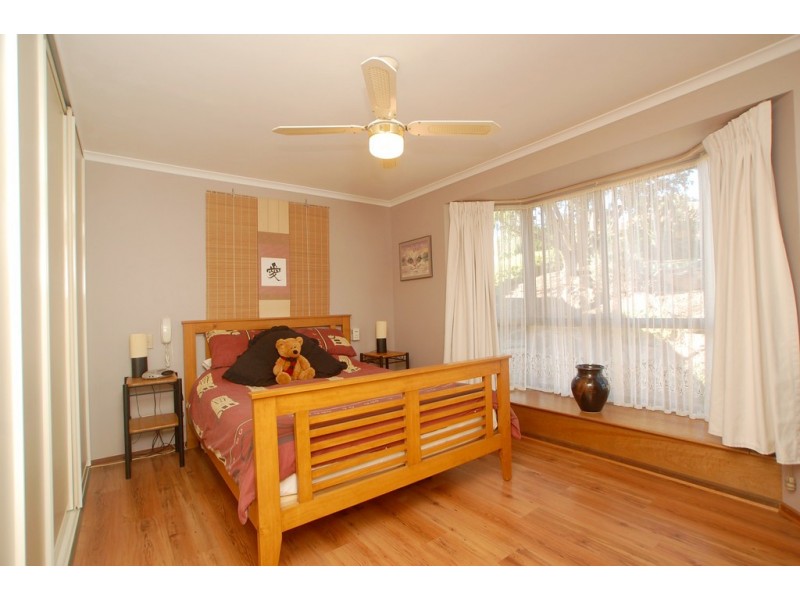 54 Horseshoe Drive, Woodcroft SA 5162