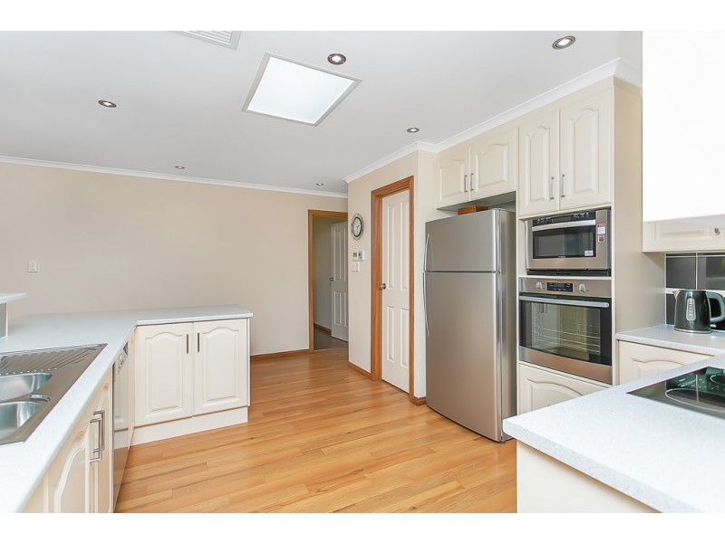 9 Haywood Court, Mount Compass SA 5210