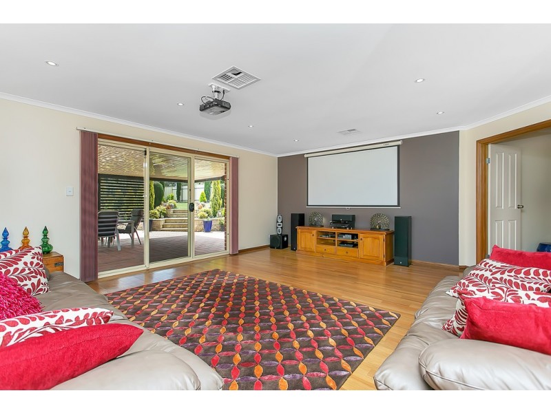 9 Haywood Court, Mount Compass SA 5210