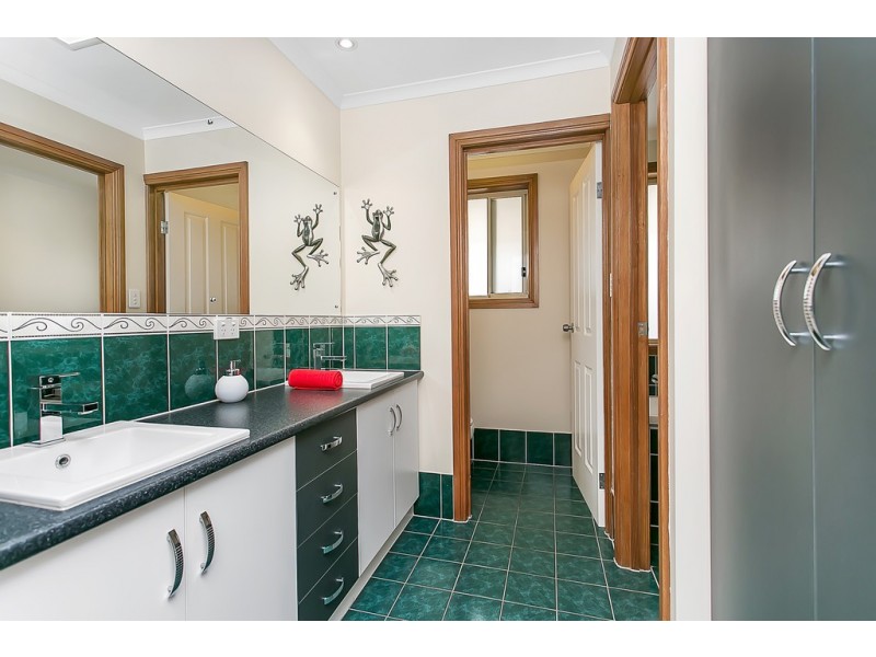 9 Haywood Court, Mount Compass SA 5210