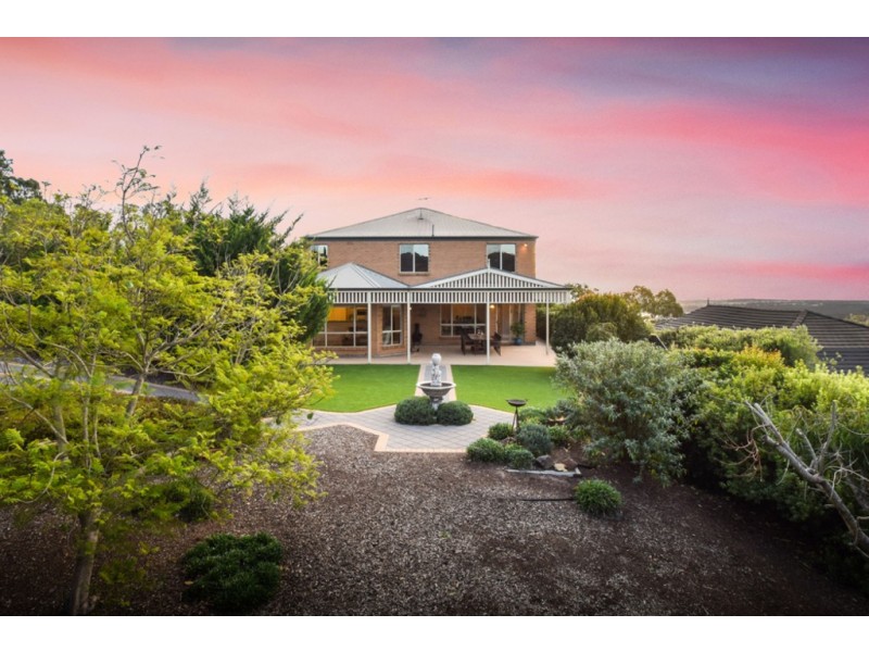 4 Gulfview Drive, Chandlers Hill SA 5159