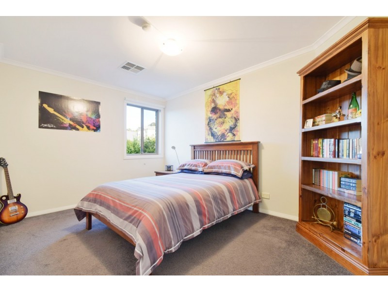 4 Gulfview Drive, Chandlers Hill SA 5159