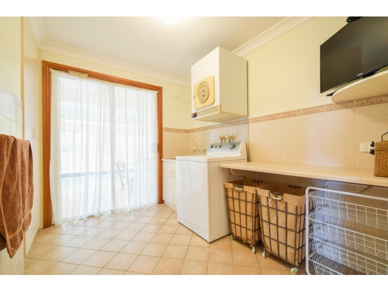 11 Charlson Rise, Happy Valley SA 5159