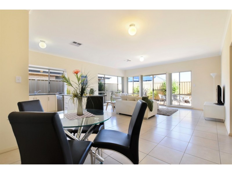 47 Telegraph Road, Seaford Meadows SA 5169