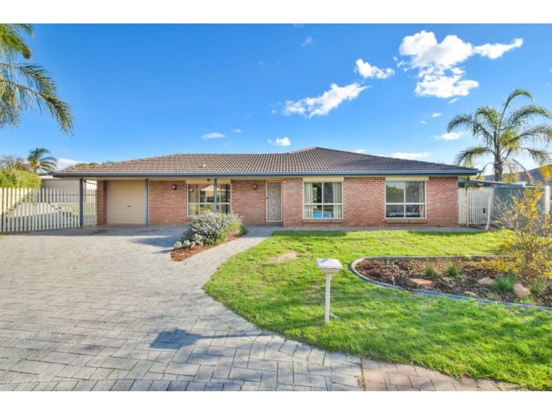 12 Pinehurst Grove, Morphett Vale SA 5162