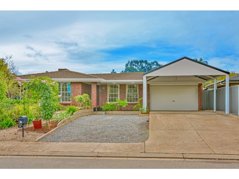 11 Dennis Street, Happy Valley SA 5159