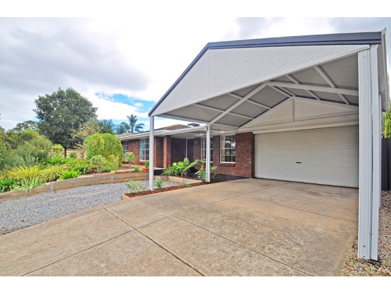 11 Dennis Street, Happy Valley SA 5159