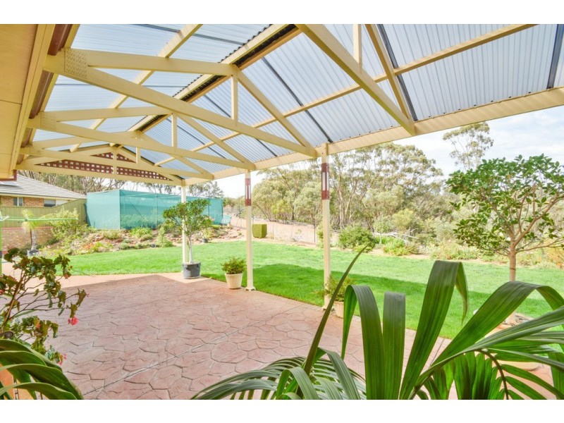 40 Dressage Avenue, Woodcroft SA 5162