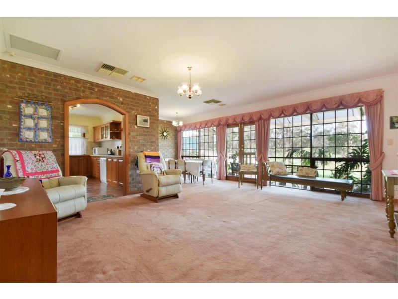 40 Dressage Avenue, Woodcroft SA 5162