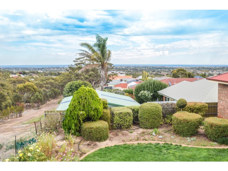 40 Dressage Avenue, Woodcroft SA 5162