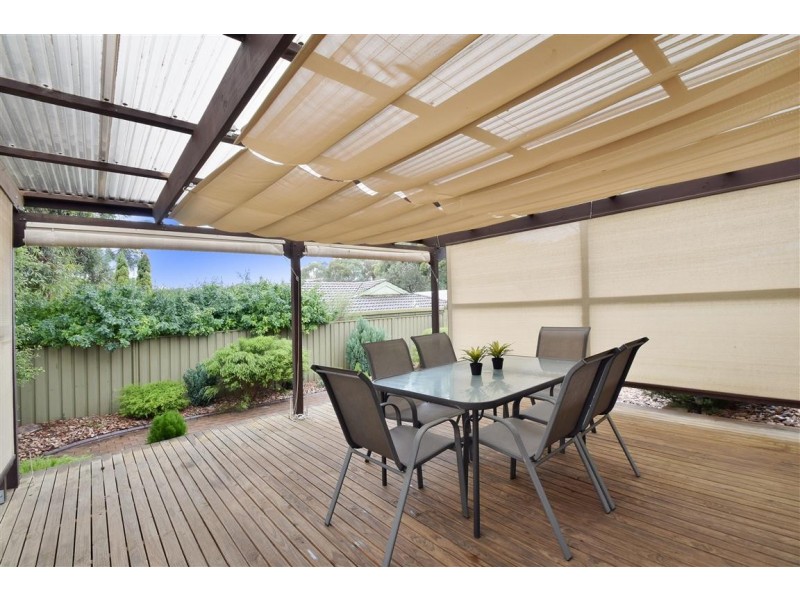 7 Barrdickson Crescent, Happy Valley SA 5159