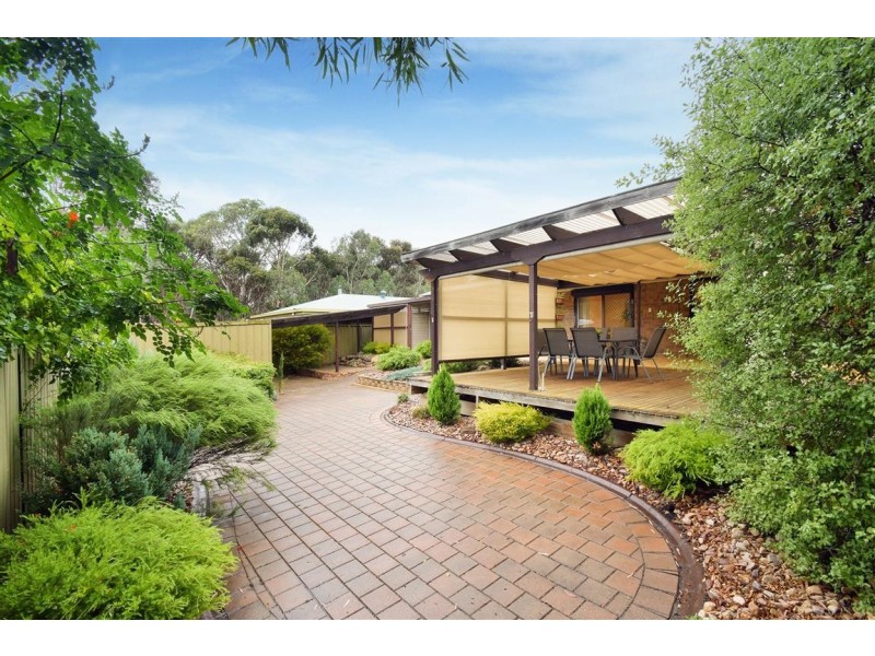7 Barrdickson Crescent, Happy Valley SA 5159