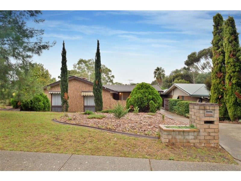 7 Barrdickson Crescent, Happy Valley SA 5159