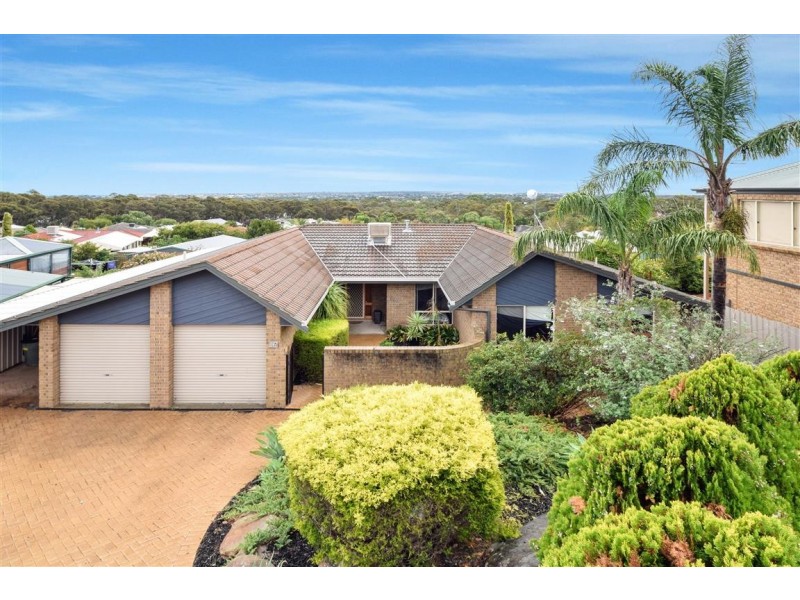 16 Caspian Court, Woodcroft SA 5162