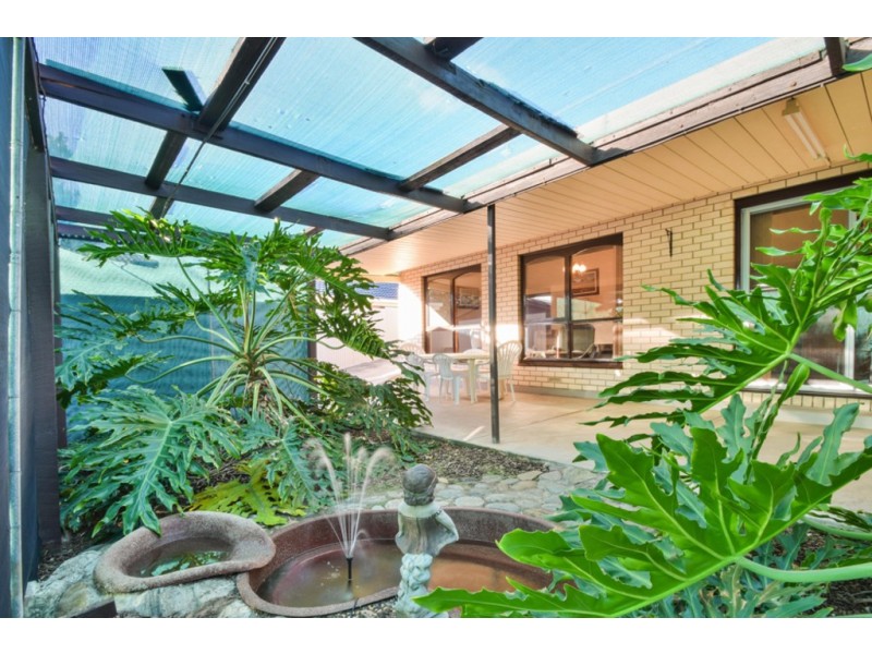 15 Lillian Street, Huntfield Heights SA 5163