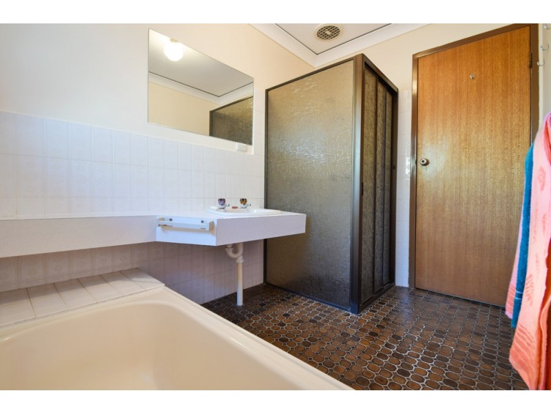 15 Lillian Street, Huntfield Heights SA 5163