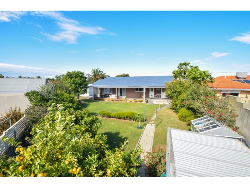 25 Irvine Street, Port Noarlunga SA 5167