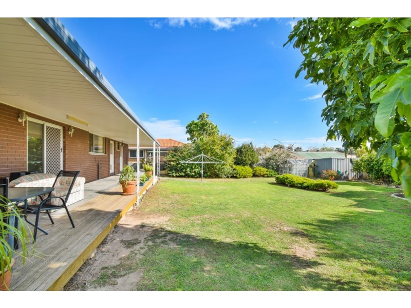 25 Irvine Street, Port Noarlunga SA 5167