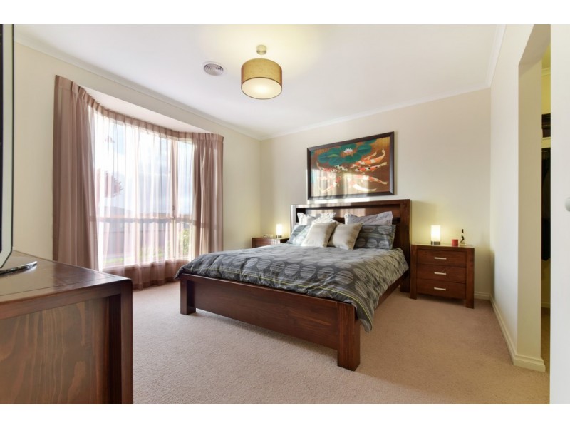 72 Esperance Boulevard, Seaford Rise SA 5169