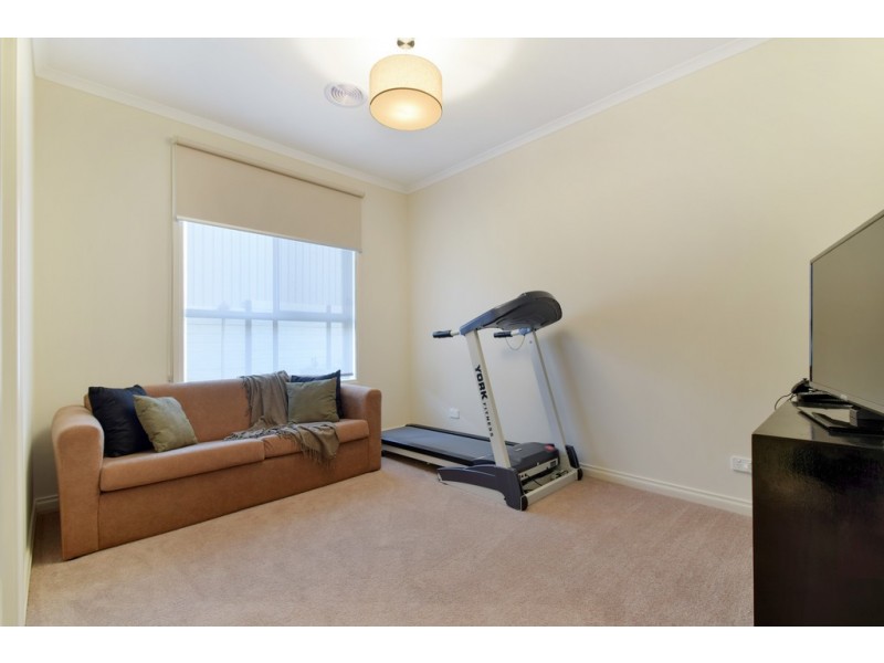 72 Esperance Boulevard, Seaford Rise SA 5169