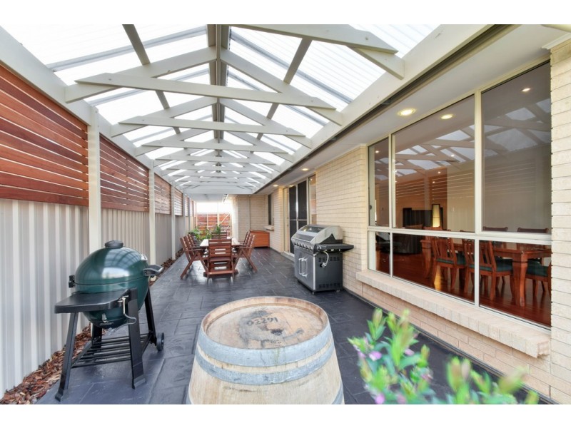 72 Esperance Boulevard, Seaford Rise SA 5169