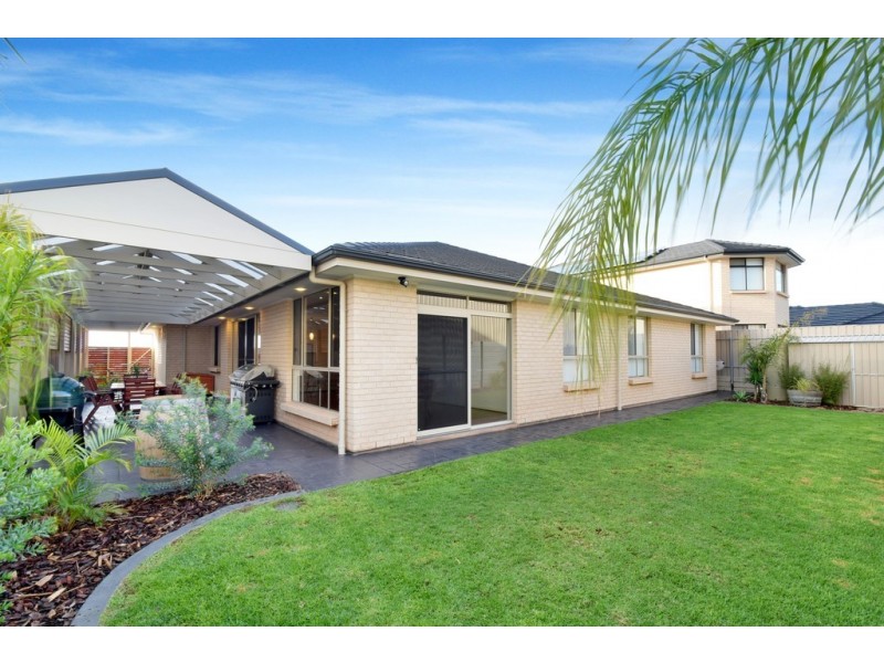 72 Esperance Boulevard, Seaford Rise SA 5169