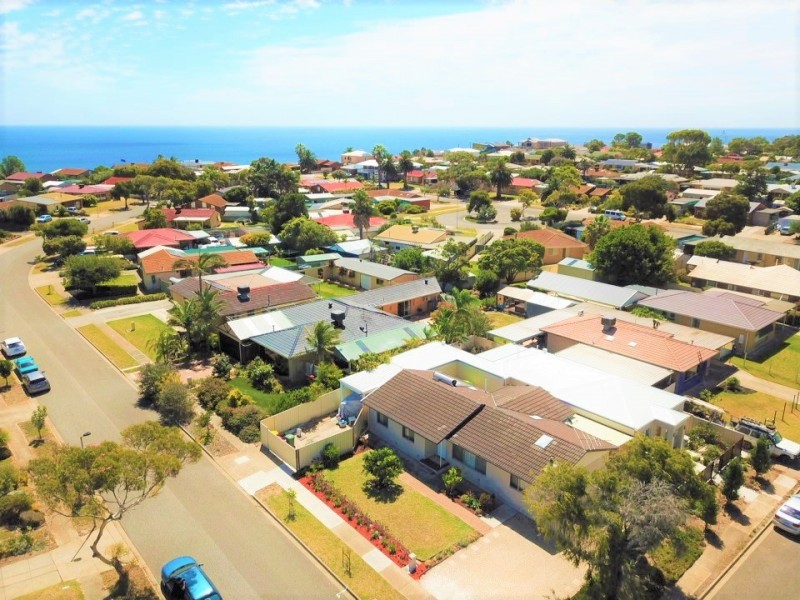 17 Swordsman Road, O’sullivan Beach SA 5166
