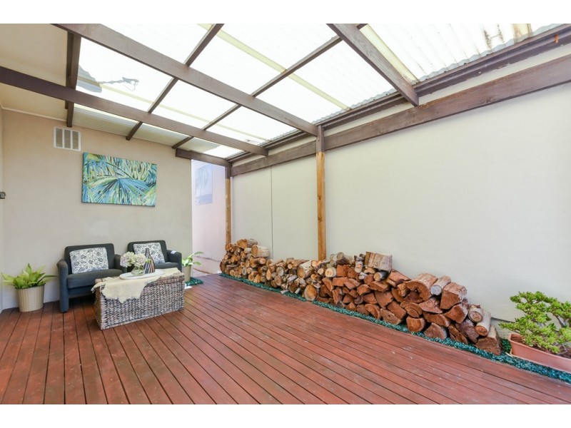 17 Swordsman Road, O’sullivan Beach SA 5166