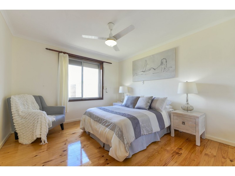 17 Swordsman Road, O’sullivan Beach SA 5166