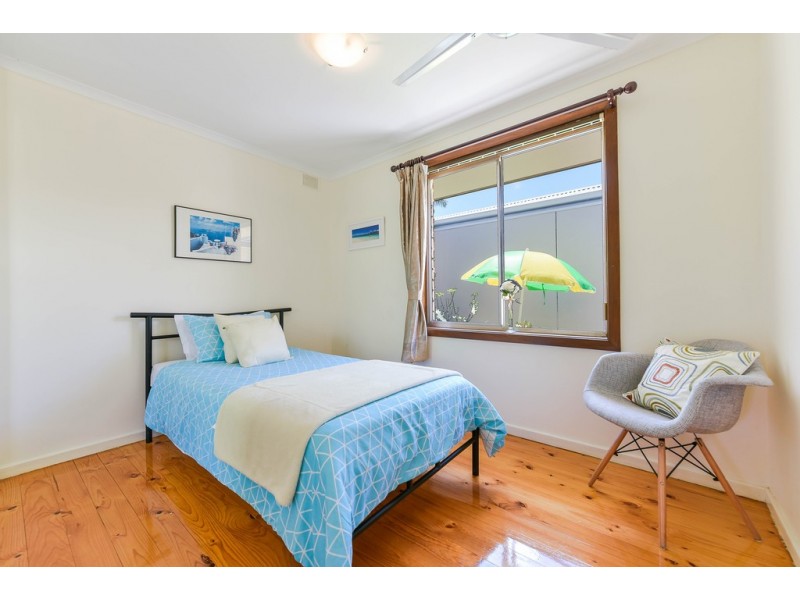 17 Swordsman Road, O’sullivan Beach SA 5166