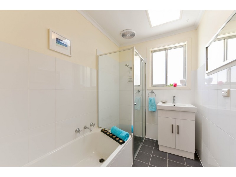 17 Swordsman Road, O’sullivan Beach SA 5166