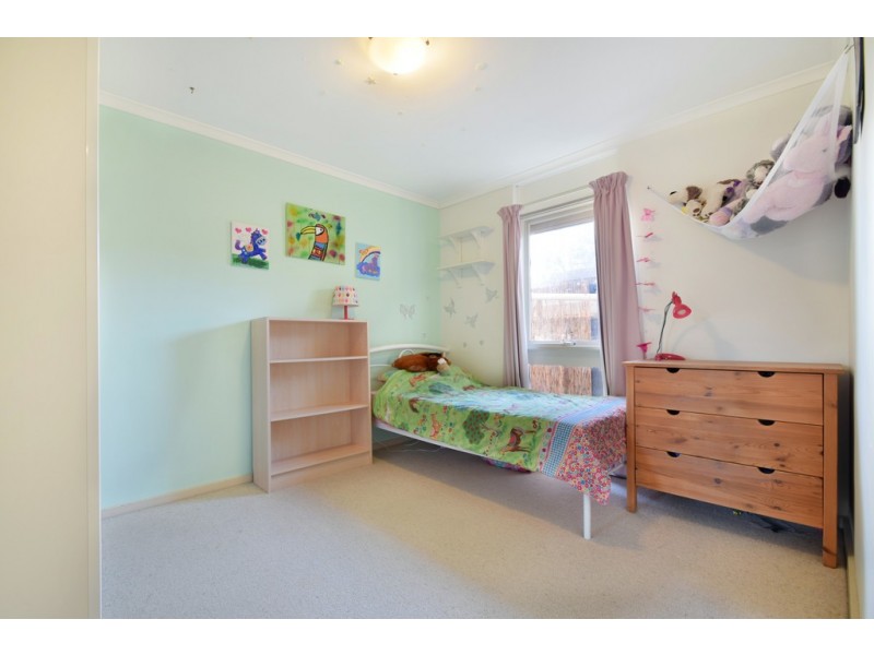 8 Heather Road, Happy Valley SA 5159