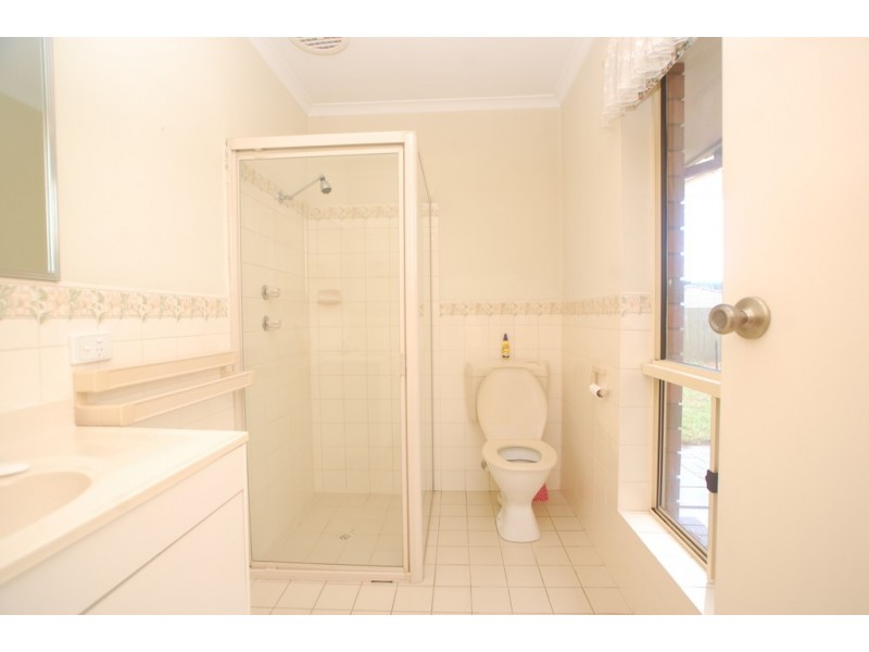 13 Jacqueline Avenue, Woodcroft SA 5162