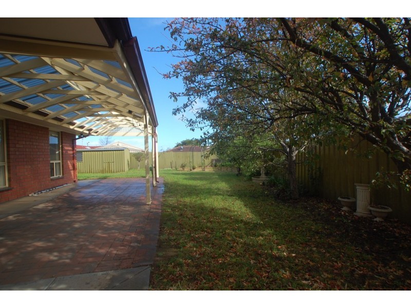 13 Jacqueline Avenue, Woodcroft SA 5162