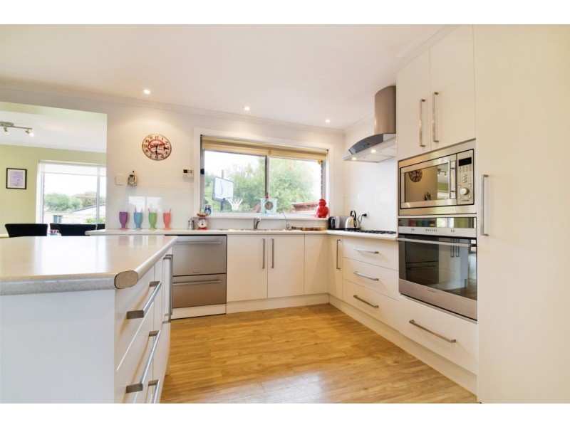 5 Schooner Road, Seaford SA 5169