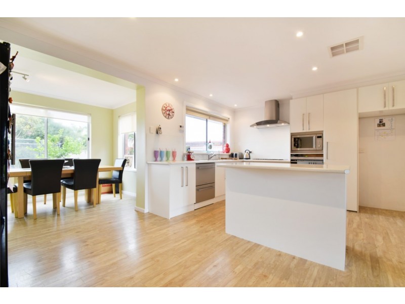 5 Schooner Road, Seaford SA 5169