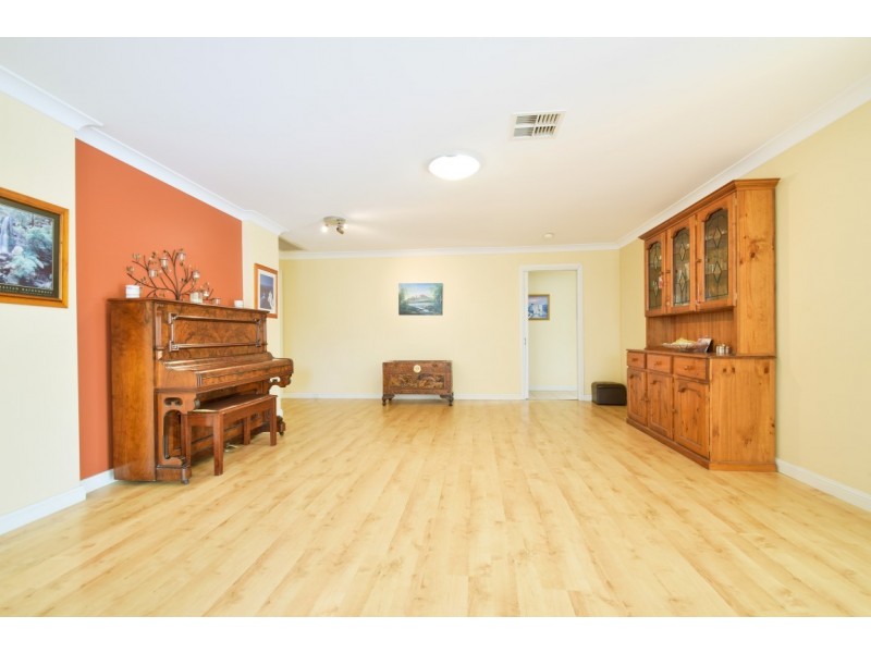 36 Daveys Road, Flagstaff Hill SA 5159