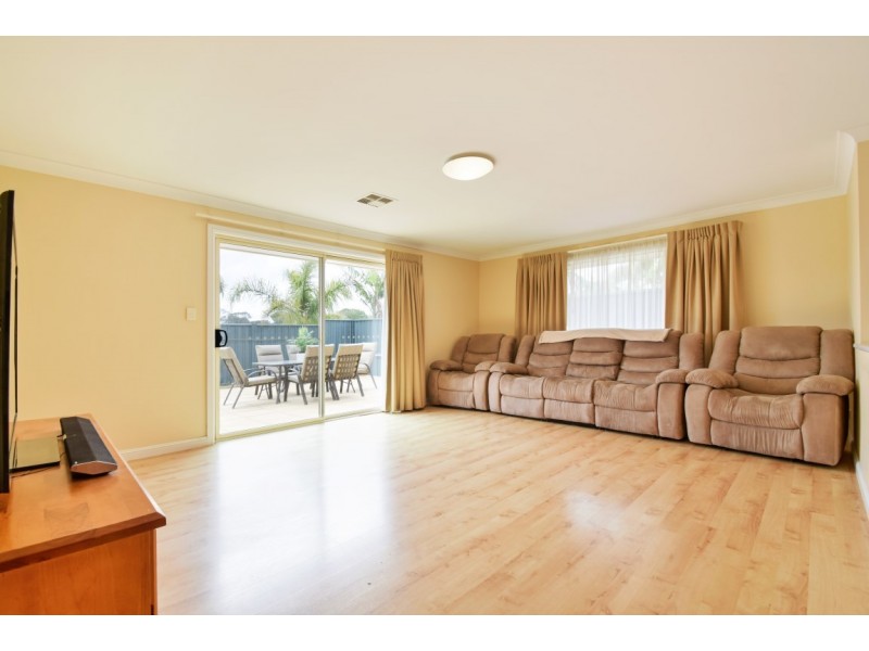 36 Daveys Road, Flagstaff Hill SA 5159